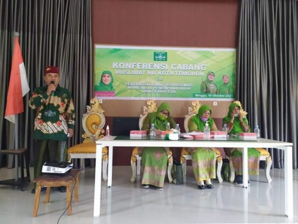 Nurlian Saman saat terpilih dalam konferensi Cabang Ke I Muslimat NU Tomohon