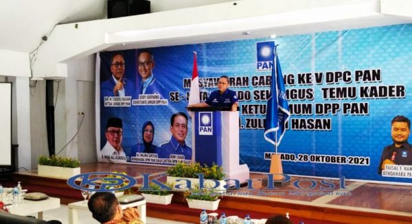 Ketua Umum DPP PAN Dr H Zulkifli Hasan saat menyampaikan sambutan dalam kegiatan Musyawarah Cabang untuk menghasilkan kepengurusan DPC PAN