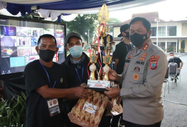 Pemenang Bhayangkara Mural Festival 2021 Piala Kapolda Sulawesi Utara.
