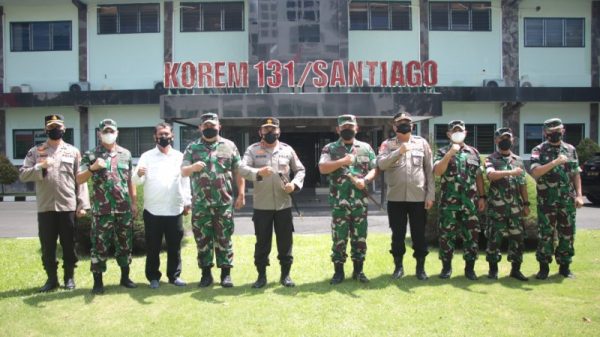 kunjungan ke Kodam XIII/Merdeka.