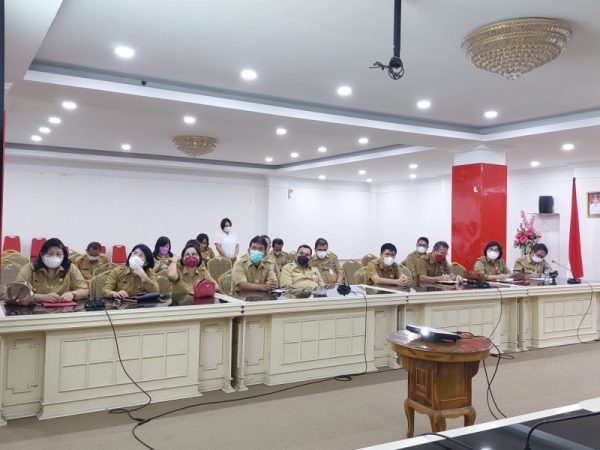 Rapat percepatan Vaksinasi Covid 19 yang digelar Pemprov Sulut. (Foto.Ain)