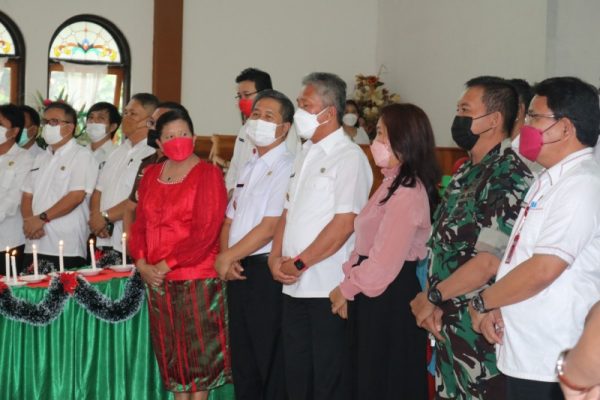 Ibadah syukur menyambut Natal Yesus Kristus, bertempat di Gereja GMIM Talitakum Pondang, Rabu (01/11/2021).
