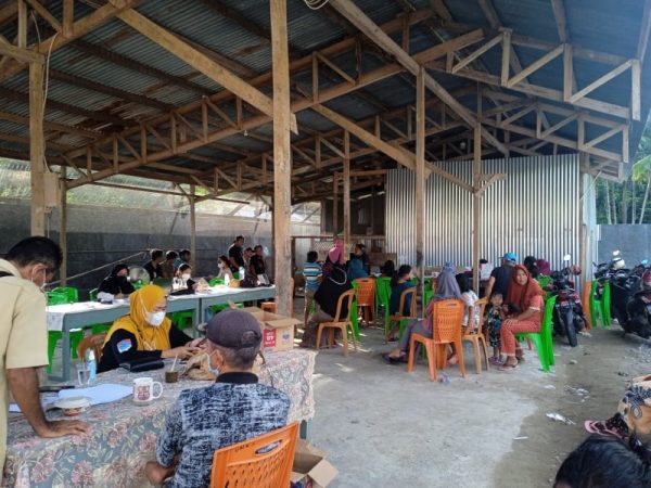 Tampak vaksinasi berlangsung