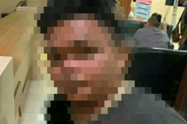Pria yang ditangkap karena bawa sajam