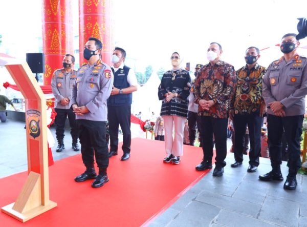 Peresmian Gedung Utama Presisi Polda Sumatera Selatan (Sumsel) dan Rumah Sakit (RS) Bhayangkara M. Hasan di Palembang
