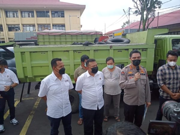 Penangkapan pelaku penimbum BBM jenis solar