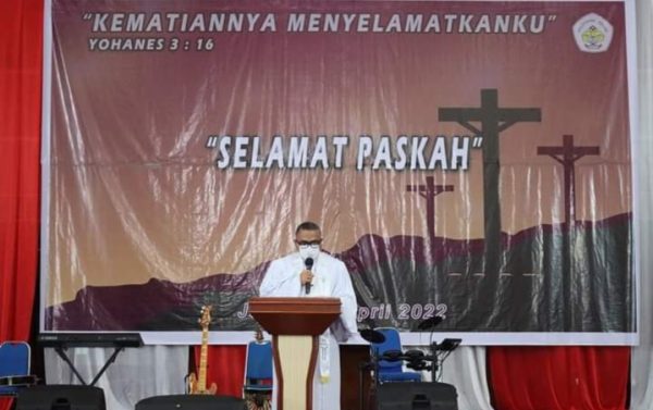 Perayaan Ibadah Paskah POLIMDO