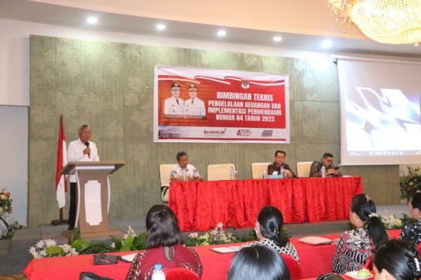 Pelaksanaan Bimbingan Teknis (Bimtek) Pengelolaan Keuangan  dan Implementasi Permendagri Nomor 84 Tahun 2022 tentang Pedoman Penyusunan APBD 2023, Jumat (11/11) di Hotel Sutan Raja Amurang Minsel