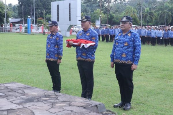 Peringatan  Hari Ulang Tahun (HUT) Korps Pegawai Republik Indonesia (KORPRI) ke-51 di Kabupaten Minahasa Selatan