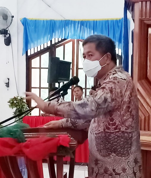 Wakil Bupati Minahasa Selatan Pdt. Petra Yani Rembang, MTh.